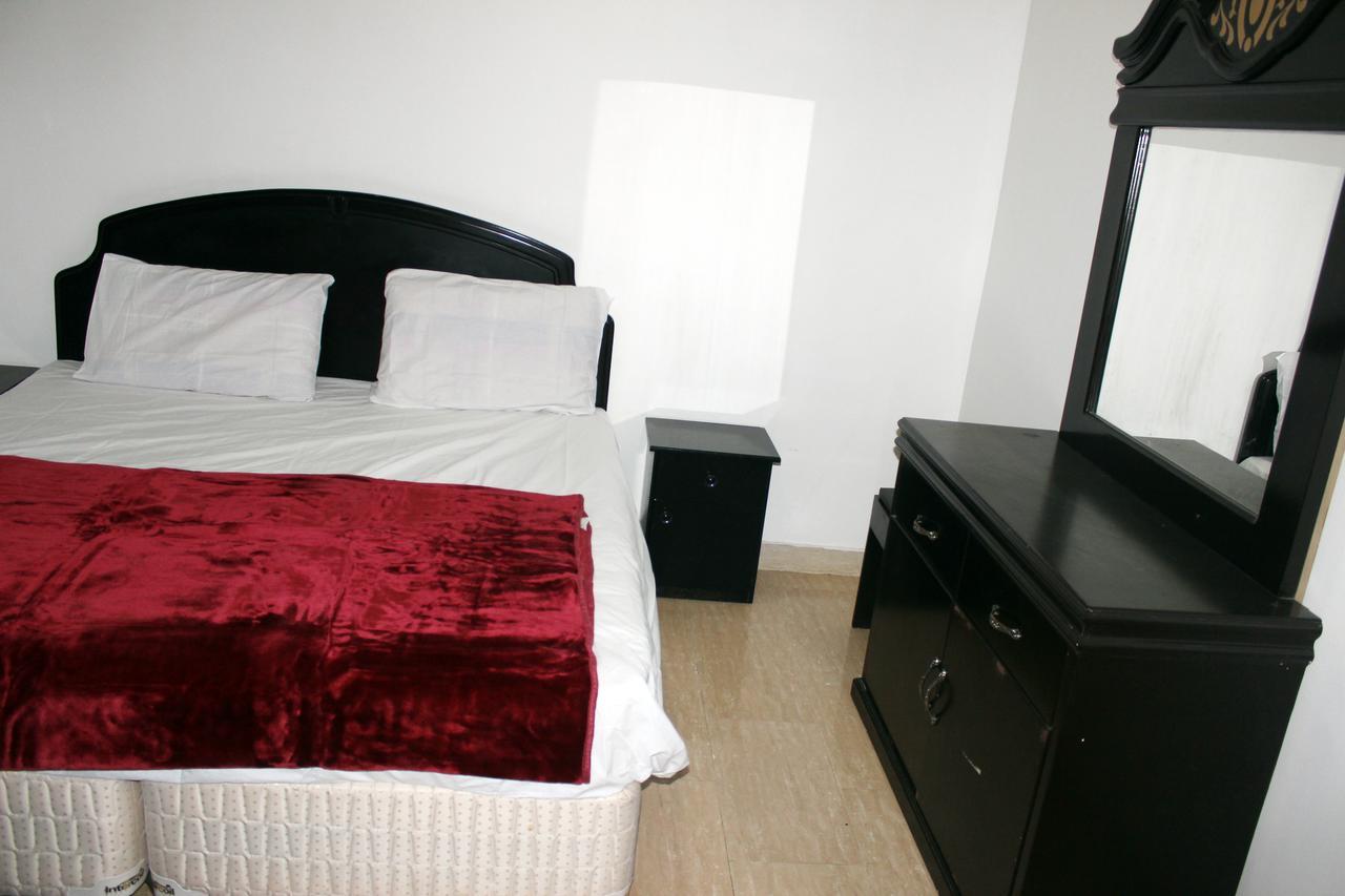 Al Eairy Apartments Alqaseem 3 Бурайда Екстер'єр фото